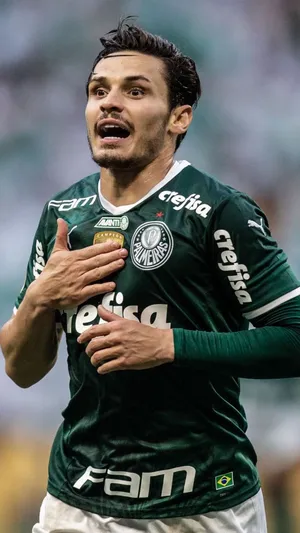Raphael Veiga — ranked #10