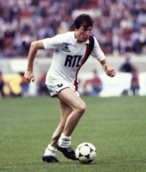 Luis Fernandez — ranked #10