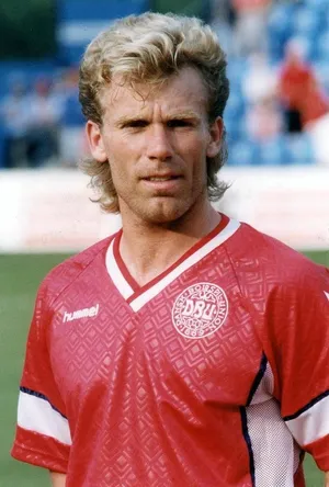 Henrik Larsen — ranked #12