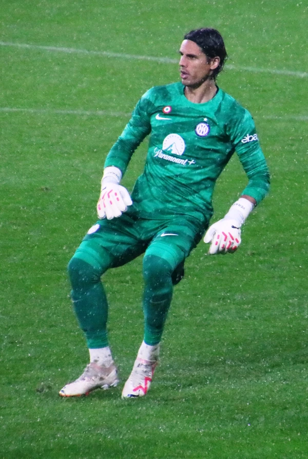 Yann Sommer - ranking option ranked #4