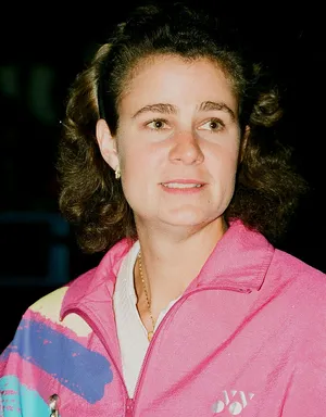 Pam Shriver — ranked #11