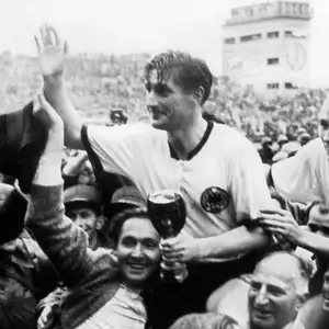 Helmut Rahn — ranked #14