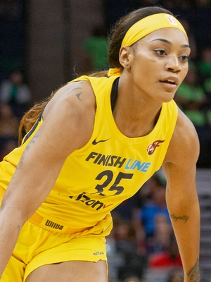 Victoria Vivians — ranked #9